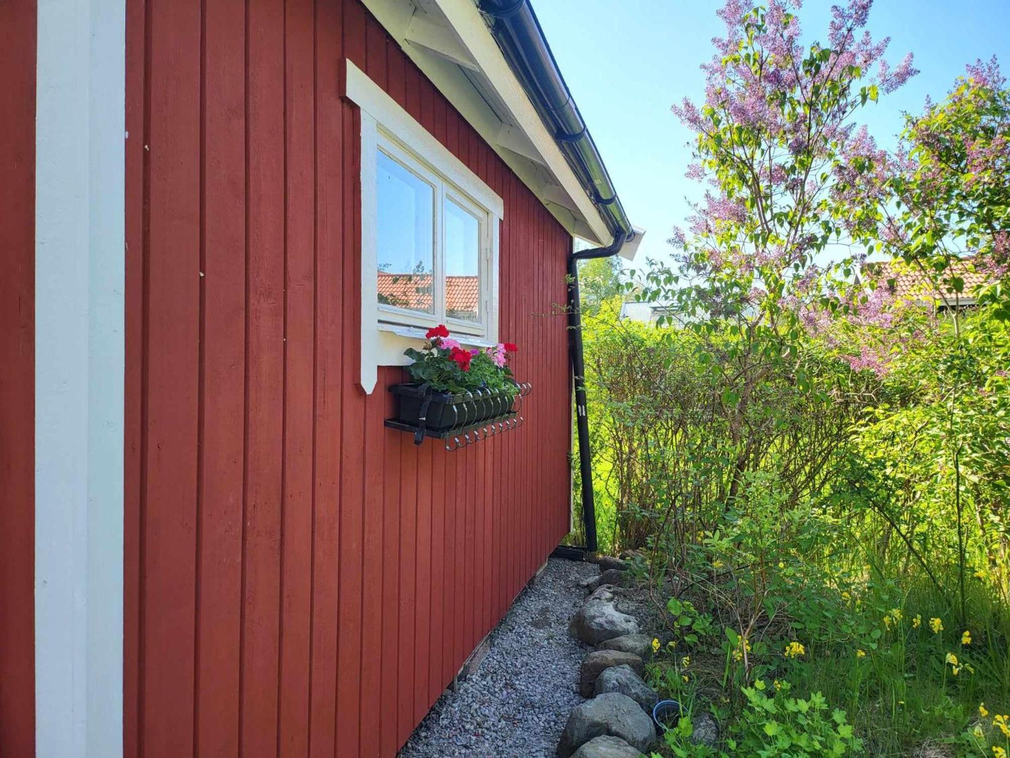 Villa Minihus Med Stor Traedgardstomt Naera Golf Och Hav Trosa Esterno foto